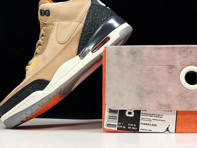 Reps LUCY 3 JTH AV6683-200 Jordan Bio Beige Air 0822
